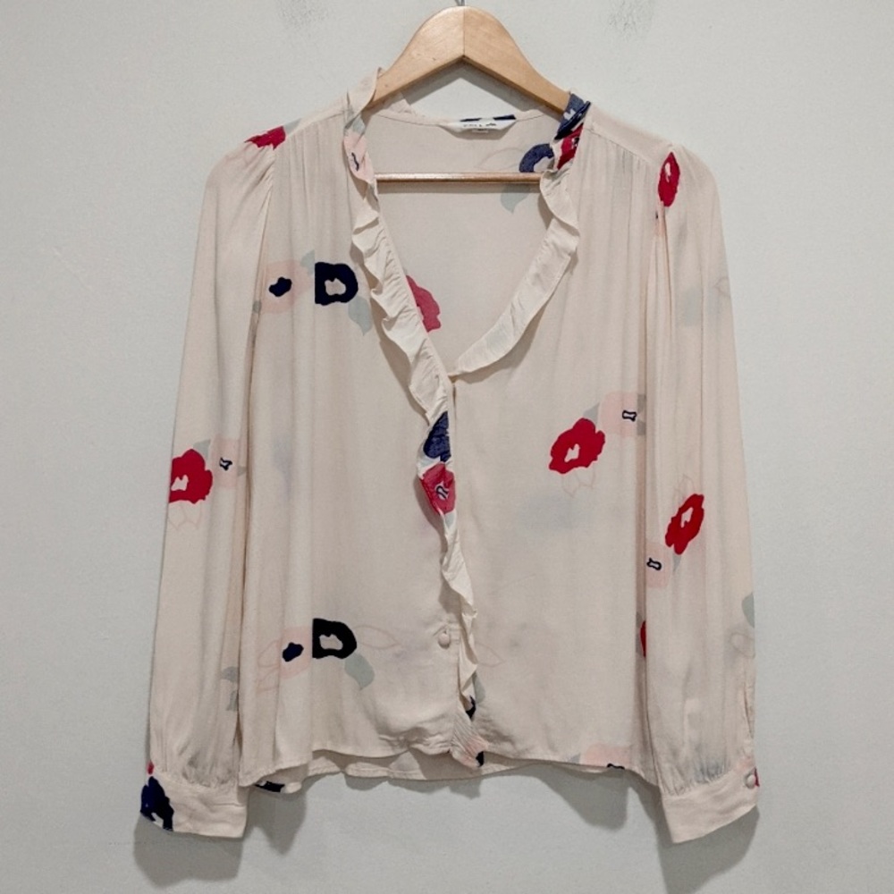 Rolla’s  “Lily”  Blouse
